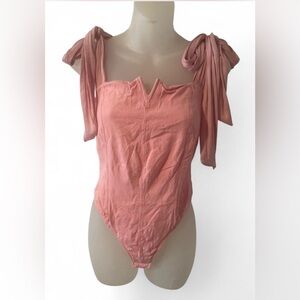 Free people Women's Pink Tie-Shoulder bodysuit top S